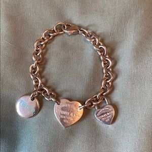 Tiffany and Co Heart Charm Bracelet w 2 Charms